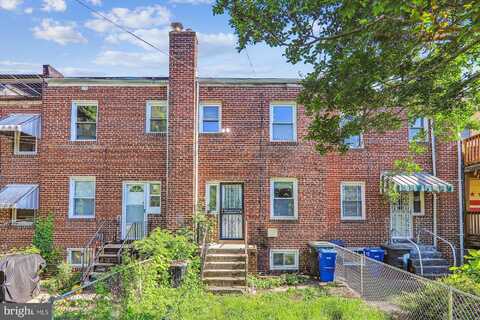 5623 EADS STREET NE, WASHINGTON, DC 20019