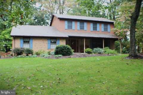 111 LINDSAY LANE, HANOVER, PA 17331