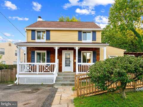 1718 S LOWELL STREET, ARLINGTON, VA 22204