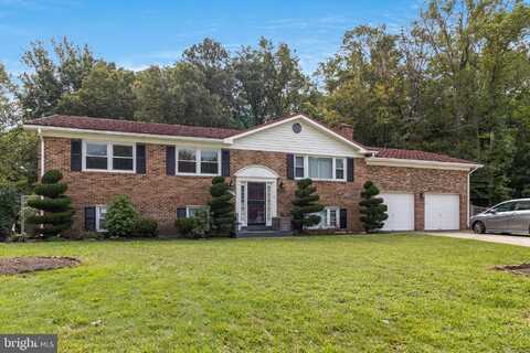 9405 GARDEN CIRCLE, CLINTON, MD 20735