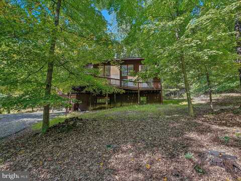 181 BOBCAT DRIVE, BERKELEY SPRINGS, WV 25411