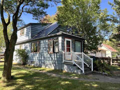 114 N Fourth, Ontonagon, MI 49953