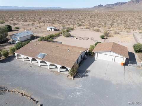 3035 W MCCONNICO Road, Golden Valley, AZ 86413