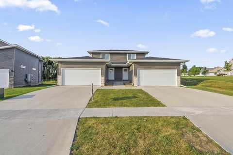 4212 Mourning Dove Drive, Waterloo, IA 50702