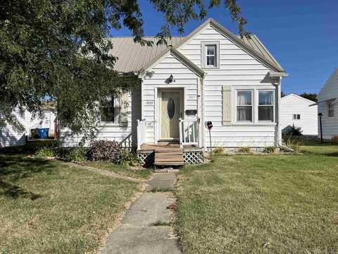 1727 Forest Avenue, Waterloo, IA 50701