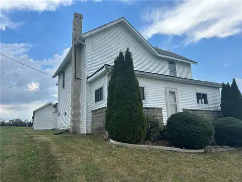 3223 Rossmoyne Rd, Plumville, PA 16256