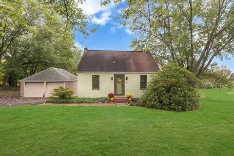 272 Wises Grove Rd, Daugherty Twp, PA 15066