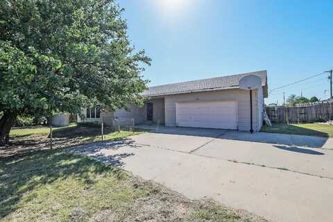 301 W 10th Street, Stinnett, TX 79083