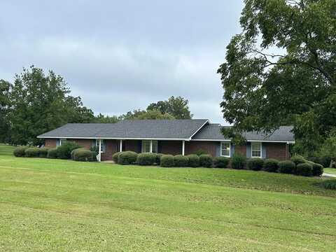 1033 Auburn Road, Glennville, GA 30427