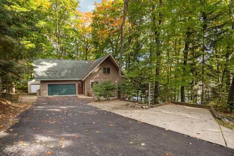 5392 Hallenius, Gaylord, MI 49735