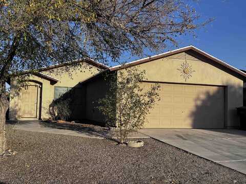 10321 S MONSOON AVE, Yuma, AZ 85365