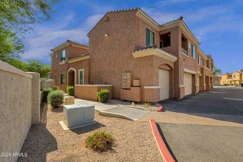 900 S CANAL Drive, Chandler, AZ 85225