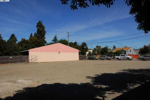 22836 Watkins St, Hayward, CA 94541