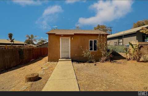 2606 Baker Street, Bakersfield, CA 93305