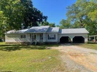 571 Duncan Ave, Unadilla, GA 31091