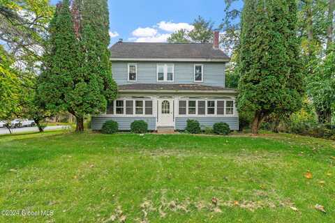 954 Hoosick Road, Brunswick, NY 12180