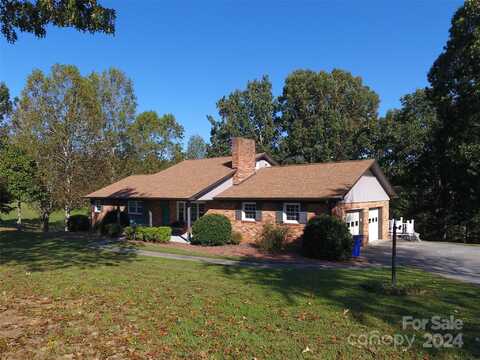 1158 Cajah Mountain Road, Hudson, NC 28638