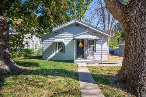 2109 Lay Street, Des Moines, IA 50317