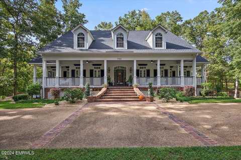 7525 Lake Cove Drive, Meridian, MS 39305