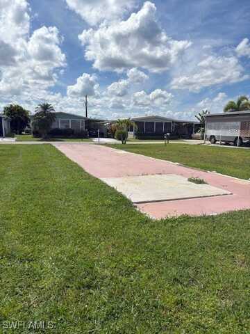 5511 Miles Standish Lane, North Fort Myers, FL 33917