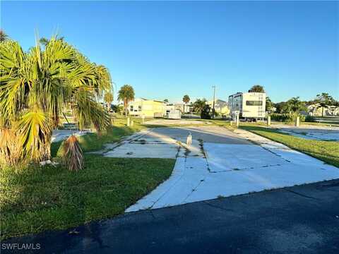 19681 Summerlin Road, Fort Myers, FL 33908