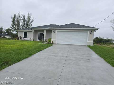 3528 NE 17th Place, Cape Coral, FL 33909