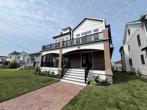 27 Spruce Road, Ocean City, NJ 08226