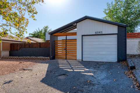 4841 PLATINUM Loop NE, Rio Rancho, NM 87124