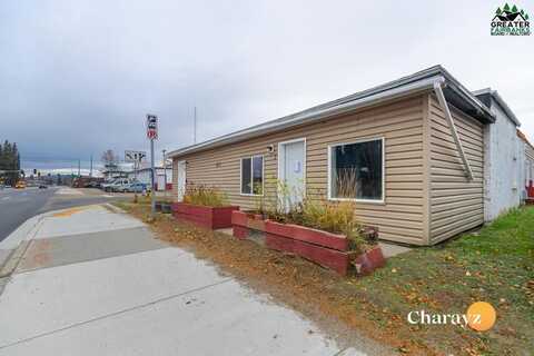 612 COLLEGE ROAD, Fairbanks, AK 99701