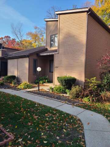 1711 Earthstone Drive, Valparaiso, IN 46383