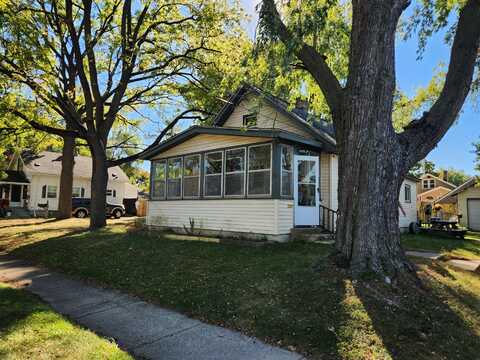 32 Exchange Street SE, Grand Rapids, MI 49548