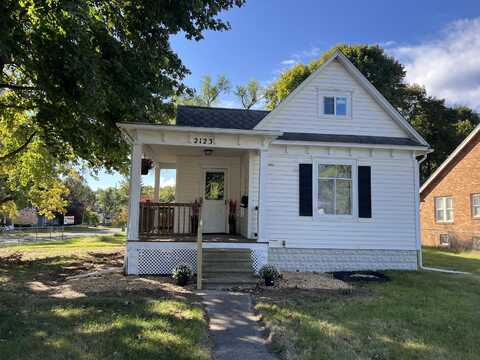 2123 West Main, Kalamazoo, MI 49006