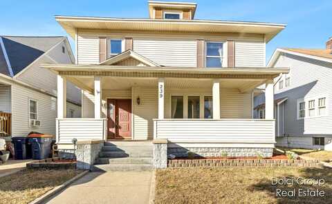 239 W 17th Street, Holland, MI 49423