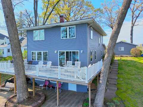31701 Karl Street, Dowagiac, MI 49047