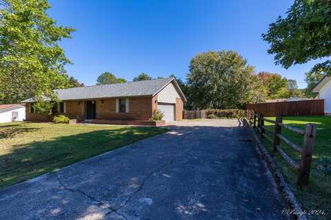 2112 Jackie Drive, West Plains, MO 65775