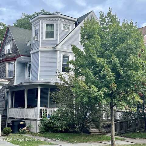 817 Monroe Avenue, Scranton, PA 18510