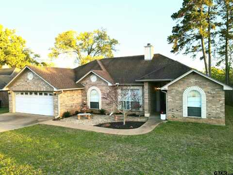 704 Cheryl Street, Longview, TX 75604