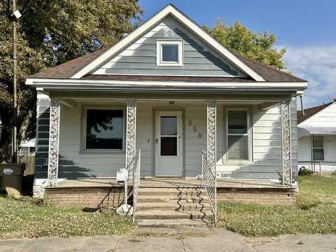 358 W 4th, Hoisington, KS 67544