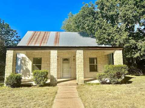 506 S Pierce St, Burnet, TX 78611