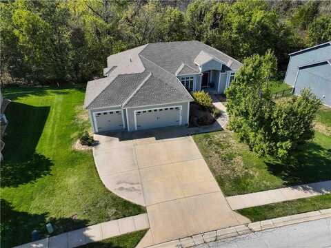 4908 SW Marguerite Street, Blue Springs, MO 64015