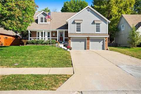 536 NE Victoria Drive, Lees Summit, MO 64086