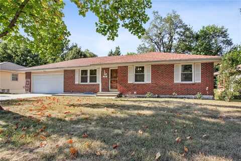 401 Stratford Road, Lees Summit, MO 64081