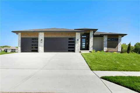 3929 SW Flintrock Drive, Lees Summit, MO 64082