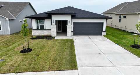 1716 NW 104th Terrace, Kansas City, MO 64155