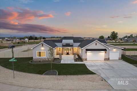 24840 Thunder Cloud St, Middleton, ID 83644