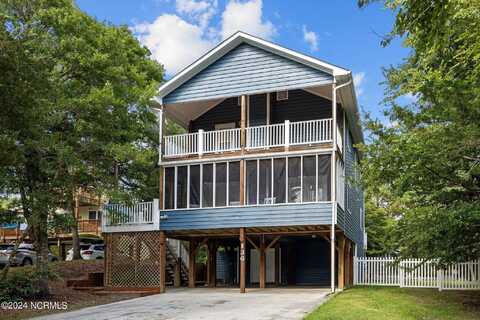 136 Pinewood Place, Emerald Isle, NC 28594