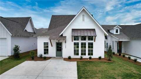 15 CROSSING COURT E, VALLEY, AL 36854