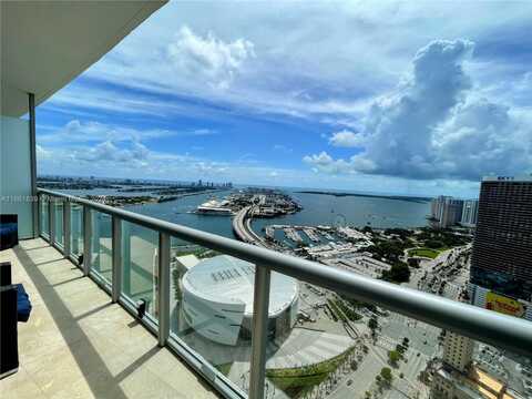 888 Biscayne Blvd, Miami, FL 33132