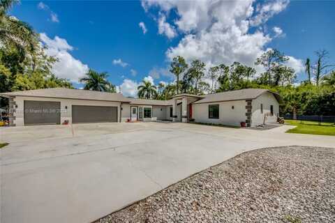 11981 Plantation Road, Fort Myers, FL 33966