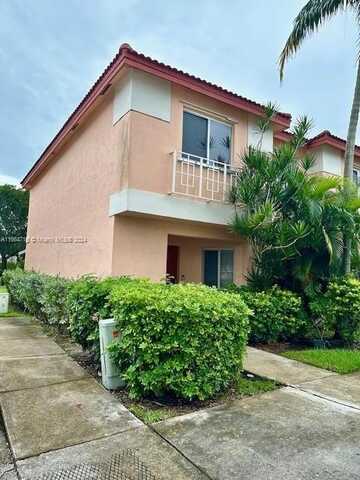 763 NW 208th Ter, Pembroke Pines, FL 33029